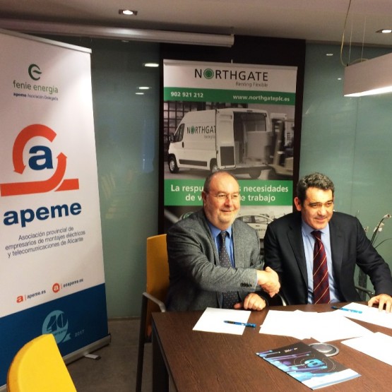 Firma convenio APEME y Northgate