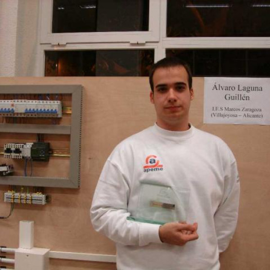Álvaro Laguna 1º clasificado IES Marcos Zaragoza