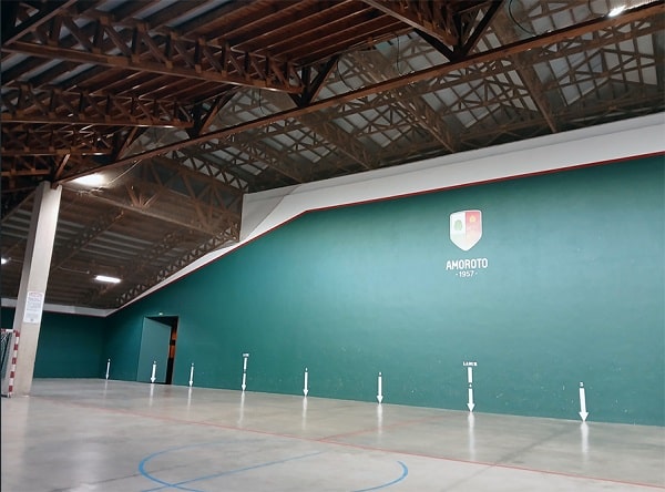 LEDVANCE suministra soluciones LED de última generación para modernizar la iluminación del frontón vizcaíno de Amoroto