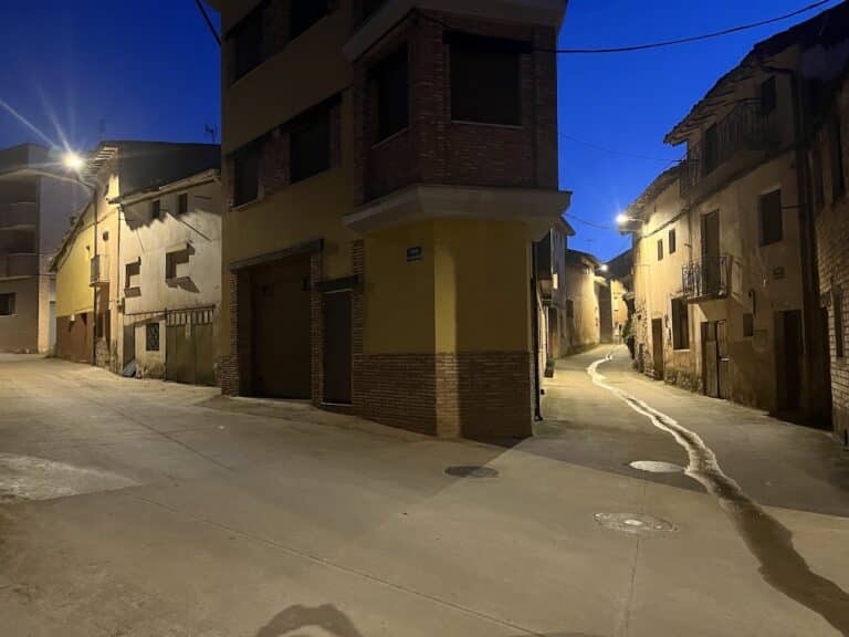LEDVANCE moderniza el alumbrado público del pueblo riojano de Sorzano y ya reduce un 30% su consumo energético