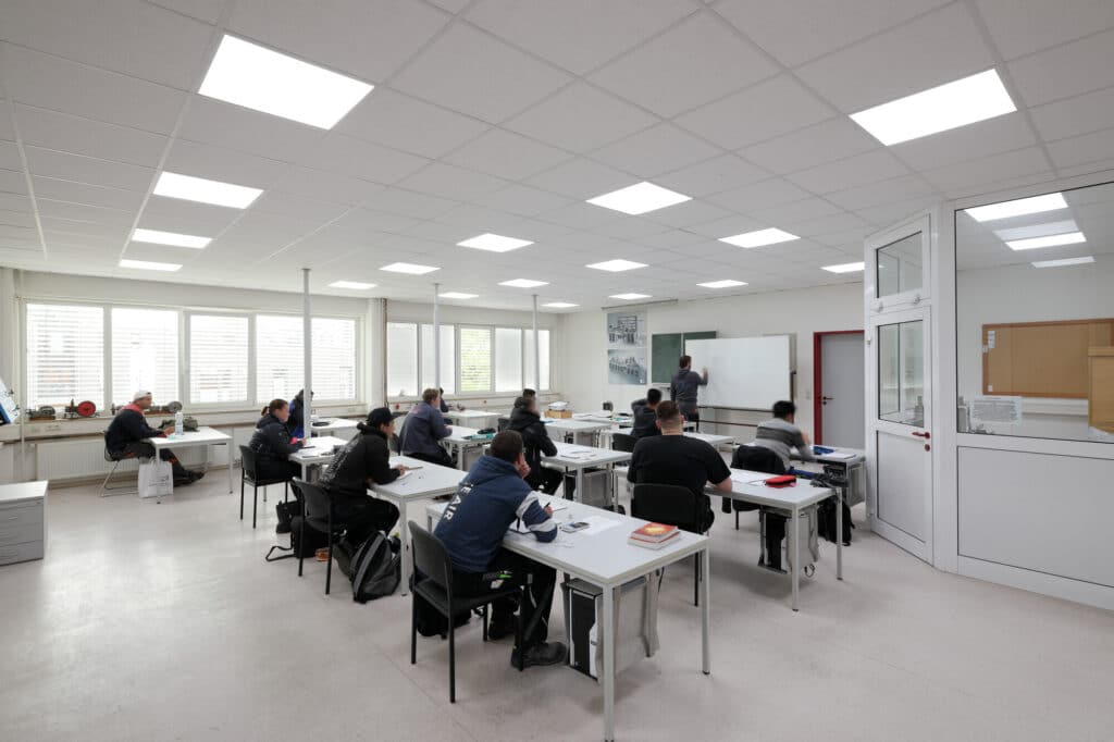 LEDVANCE ilumina la vuelta al cole con soluciones LED que impulsan el bienestar y la concentración