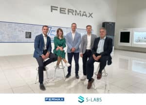 FERMAX invierte mayoritariamente en la empresa polaca S-LABS para potenciar la integración de la eficiencia energética del hogar en sus soluciones de videoportero